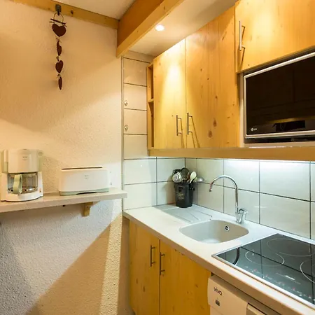 Cosy 6 Pers - Balcon Sud-ouest - Centre Station - Proche Pistes & Commerces - Wifi Gratuit - Fr-1-346-403 Apartment *